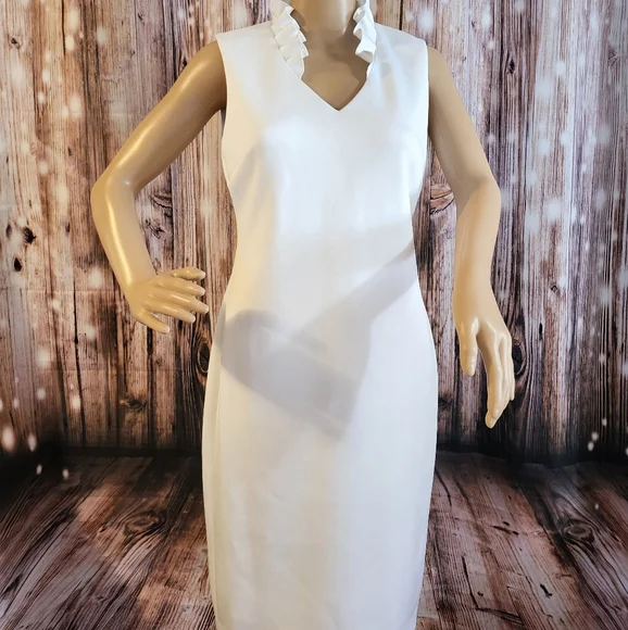 NWOT Calvin Klein Women's Sleeveless Fitted Cocktail Sheath Dress 6 - Picture 2 of 9